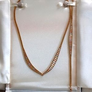 Necklace and bracelet set
